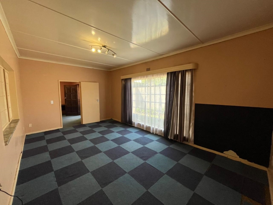 4 Bedroom Property for Sale in Frankfort Free State